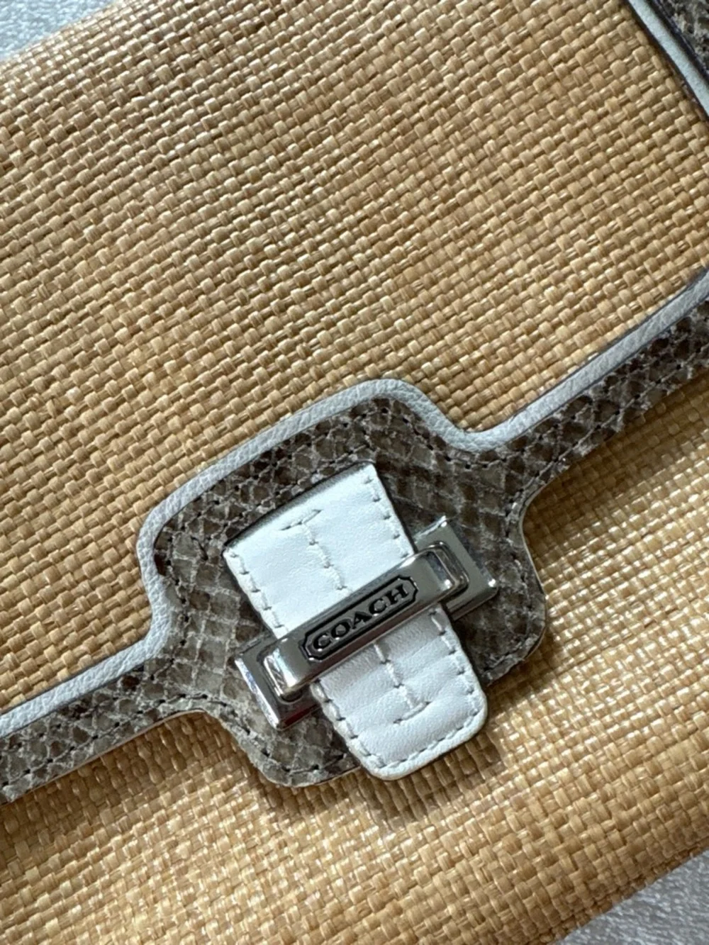 Coach Straw Woven Wristlet Clutch White Leather Snakeskin Trim Purse F50929
